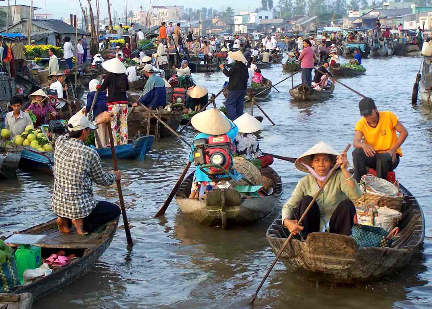 vietnam travel tips mekong delta market